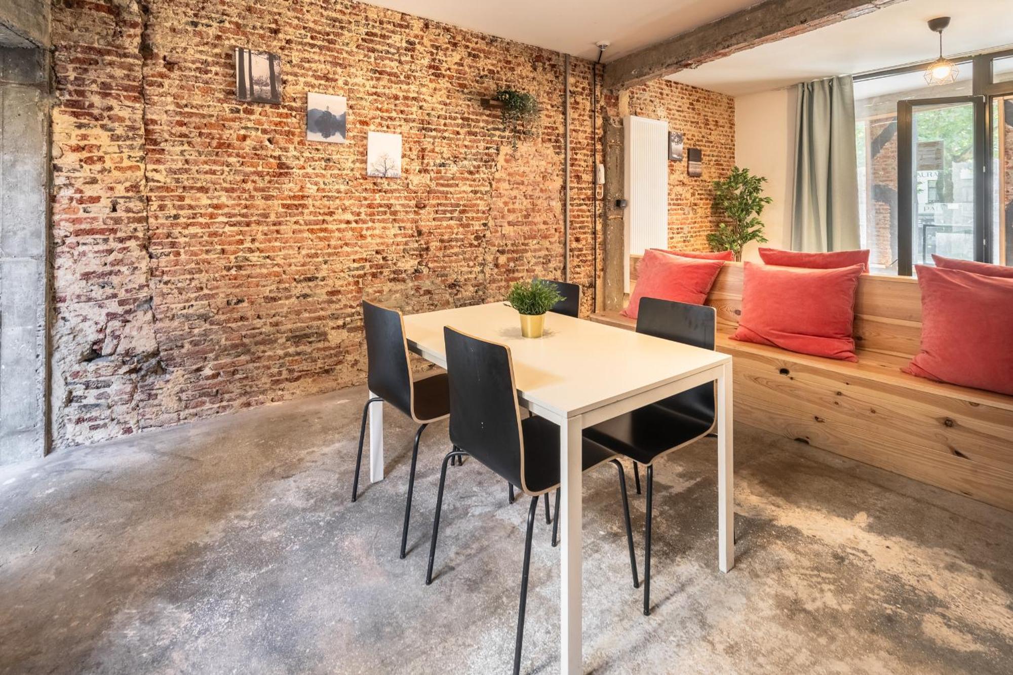 The Industrial Apartments アントウェルペン エクステリア 写真